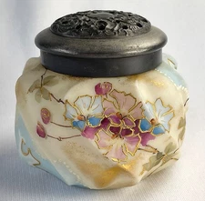 Exceptional early C.F. Monroe WAVE CREST sugar shaker - hand painted decoration