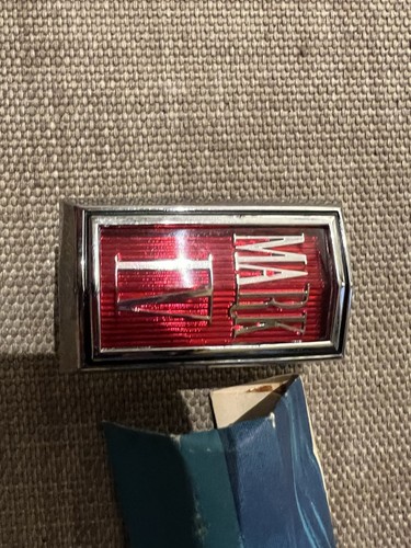1972-1976 NOS lincoln mark IV front grille ornament emblem D2LY-8A223-A 73 74 - Picture 2 of 4