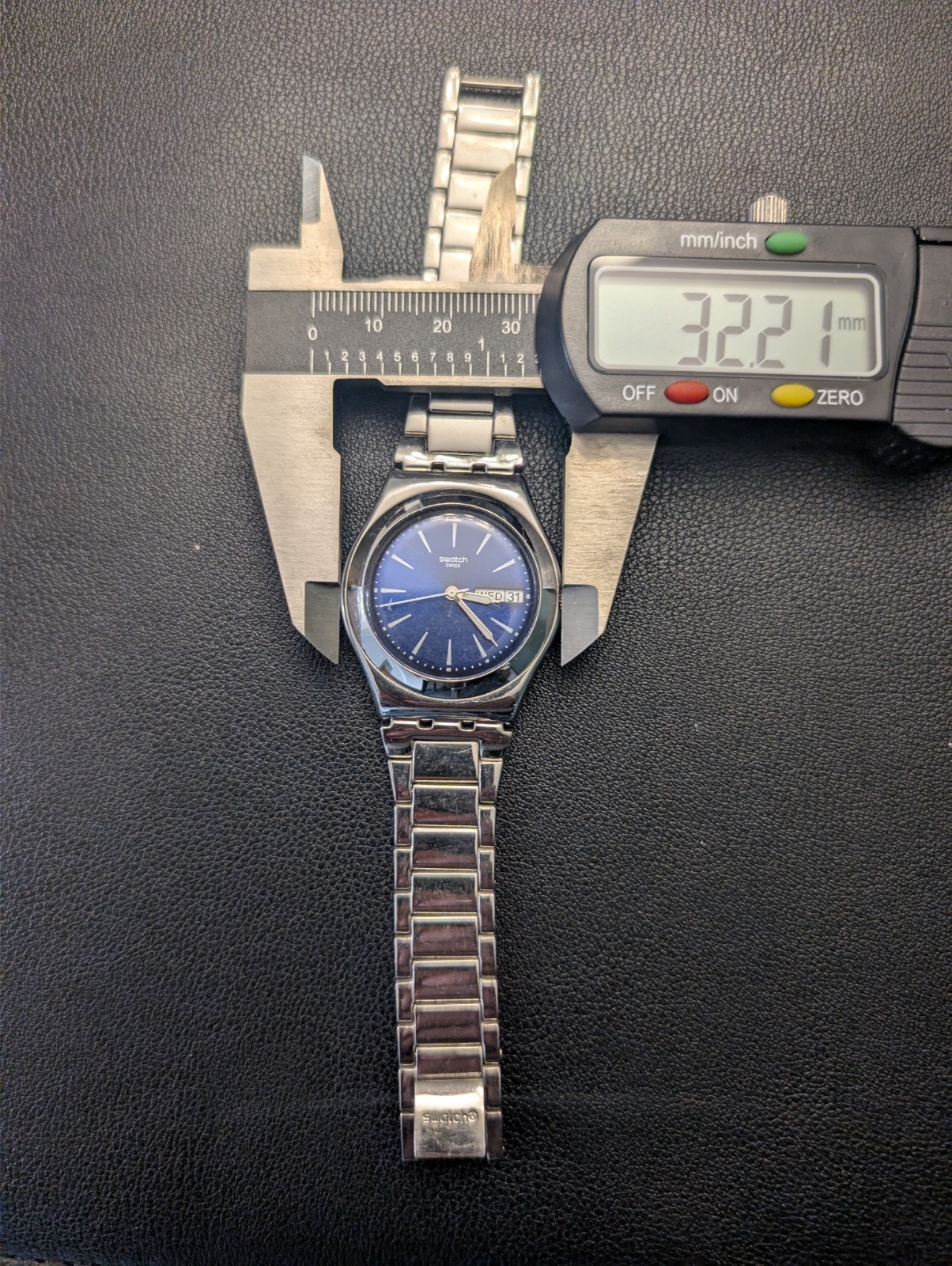 2 women's watches for sale. 1 Burberry and 1 swatch Irony  thumbnail 5