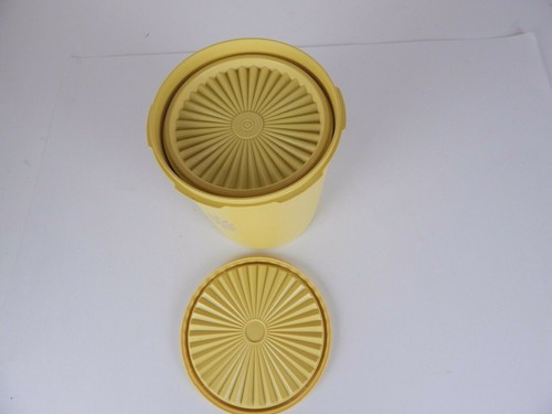Vintage Yellow Tupperware Canister Set Nesting Canisters W/Lids #807 & 809 - Picture 8 of 9