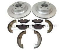 BMW 1 SERIES E82 E88 123d 07-13 REAR 2 BRAKE DISCS AND PADS & HANDBRAKE SHOES
