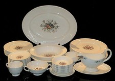 Rare 1930's Wedgwood "Conway" Edme Style Dinnerware Servingware