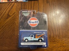 🔥GREENLIGHT 30275 1969 CHEVY C-30 DUALLY WRECKER TOW TRUCK GULF 🔥