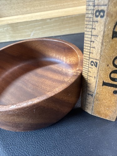 VTG Round Wooden Jewelry Trinket Box Pink Hibiscus Flower on Lid 3D 2”T 3.5”W - Afbeelding 5 van 7