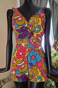 Vintage 1960s Jantzen Colorful Grapes Print Psychedelic Mod MCM 1 Piece Swimsuit