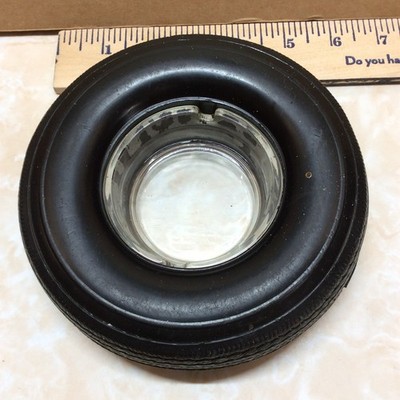 VINTAGE  NO BRAND NAME   TIRE ASHTRAY  VERY NICE COND   BURN SPOT SEE LAST PHOTO