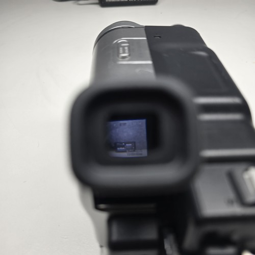 Sony CCD-TRV338 Video Handycam Hi8 8mm Camcorder Nightshot Fully Tested Works! - Picture 10 of 11