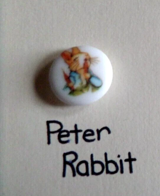 Vintage Collector Card w/ 22 BEATRIX POTTER PICTURE BUTTONS - Image 3 of 4