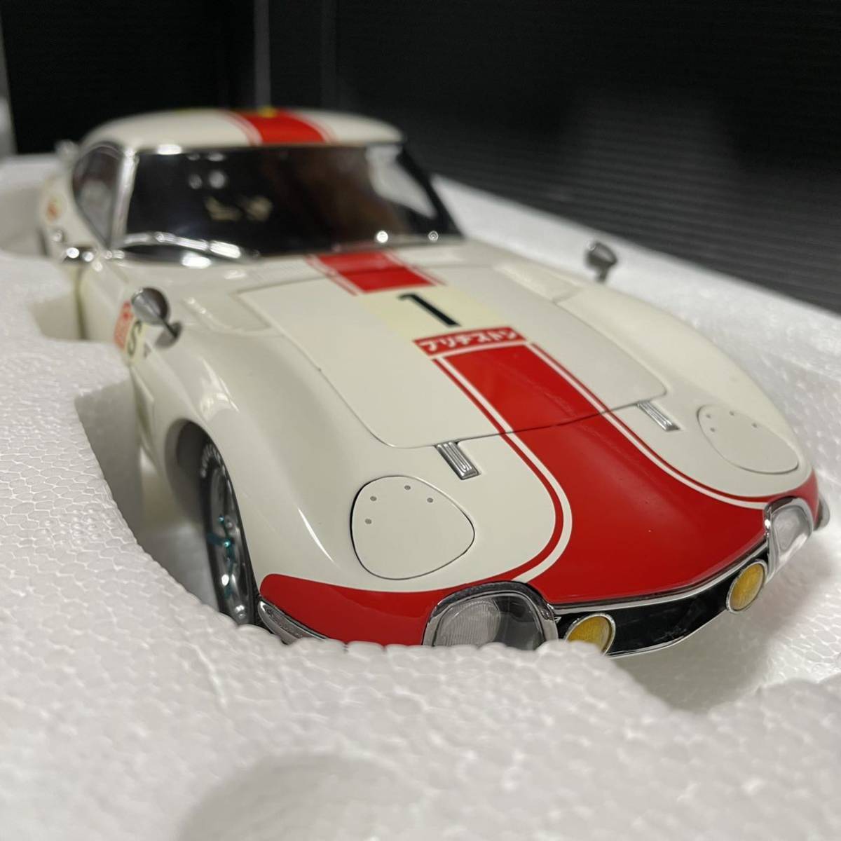 Autoart 1/18 Toyota 2000 GT 24 HRS FUJI 1967 Extremely Rare Autoart 1/18 Toyota 2000 GT 24 HRS FUJI 1967 Extremely Rare
