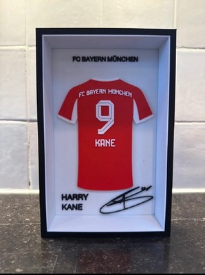 FC Bayern München TrikotBild- Kane #9| Stylischer 3D Rahmen | Fanartikel Deko