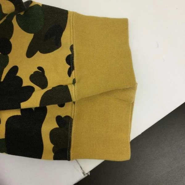 A BATHING APE (BAPE) Felpa con cappuccio manica lunga A Bathing Ape mimetica