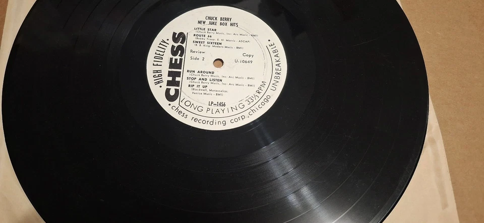 CHUCK BERRY NEW JUKE BOX HITS CHESS LP-1456 WHITE LABEL PROMO VG+ DEEP GROOVE - Image 4 of 4