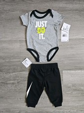 Nike Baby Boy Logo Jersey Bodysuit  French Terry Joggers Set 3M Black Gray