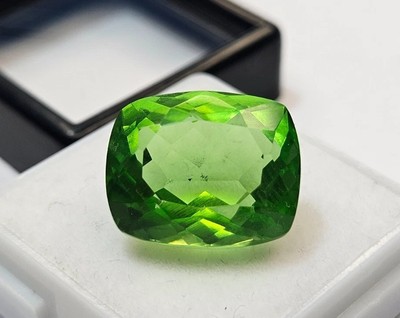 Awesome Green Peridot Cushion Cut 10+Ct Natural Certified Loose Gemstone