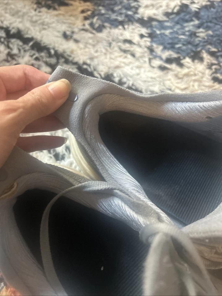 Zapatos deportivos para caminar Asics Gel-Nimbus 26 para hombre talla 12 azul claro Foto 4 de 4