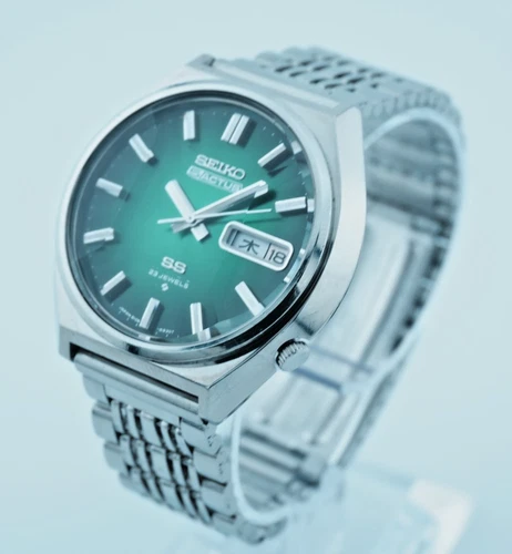 Rare Seiko 5 Actus 6106-8690 Green Sunburst Dial 1974 Automatic Vintage Japan