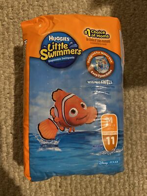 NEW! Huggies Little Swimmers Swimpants Size 4 (Medium 24-34 lbs.) Quantity 11