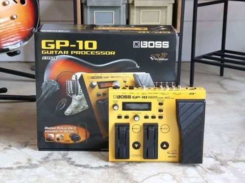 BOSS GP-10 with GK-3 Guitar Processor Multi-Effects Synth BOSS GP-10 with GK-3 Guitar Processor Multi-Effects Synth