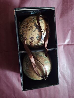 Authentic Models GL032 Earth & Heavens Ad1551 Curiosities Maps Atlases Globes