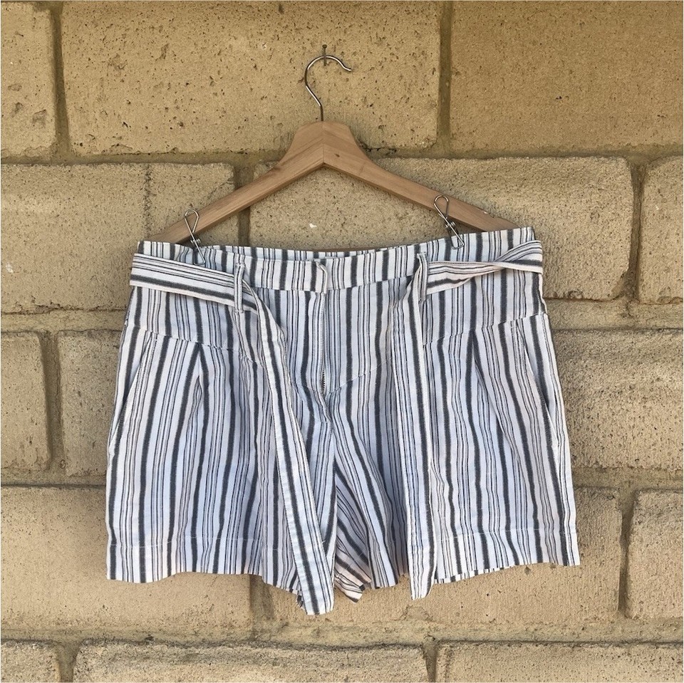 Country Road Women’s White Black Striped Linen Cotton Chino Shorts Size 12