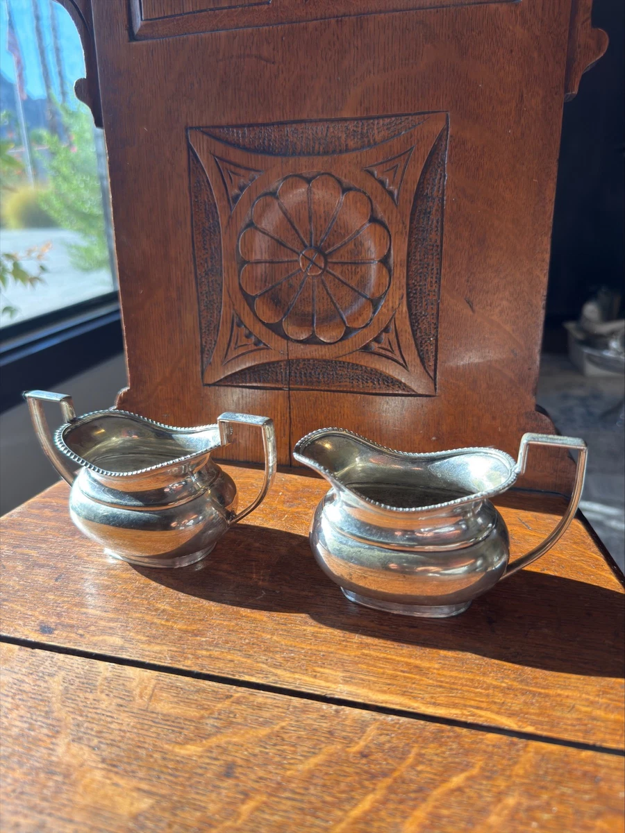 Sheffield Silver Company In Antique Us Silver-Plated Teapots