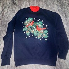 Vintage Cardinal Bird Crewneck Sweatshirt Winter Pine Cone Snowflake Graphic