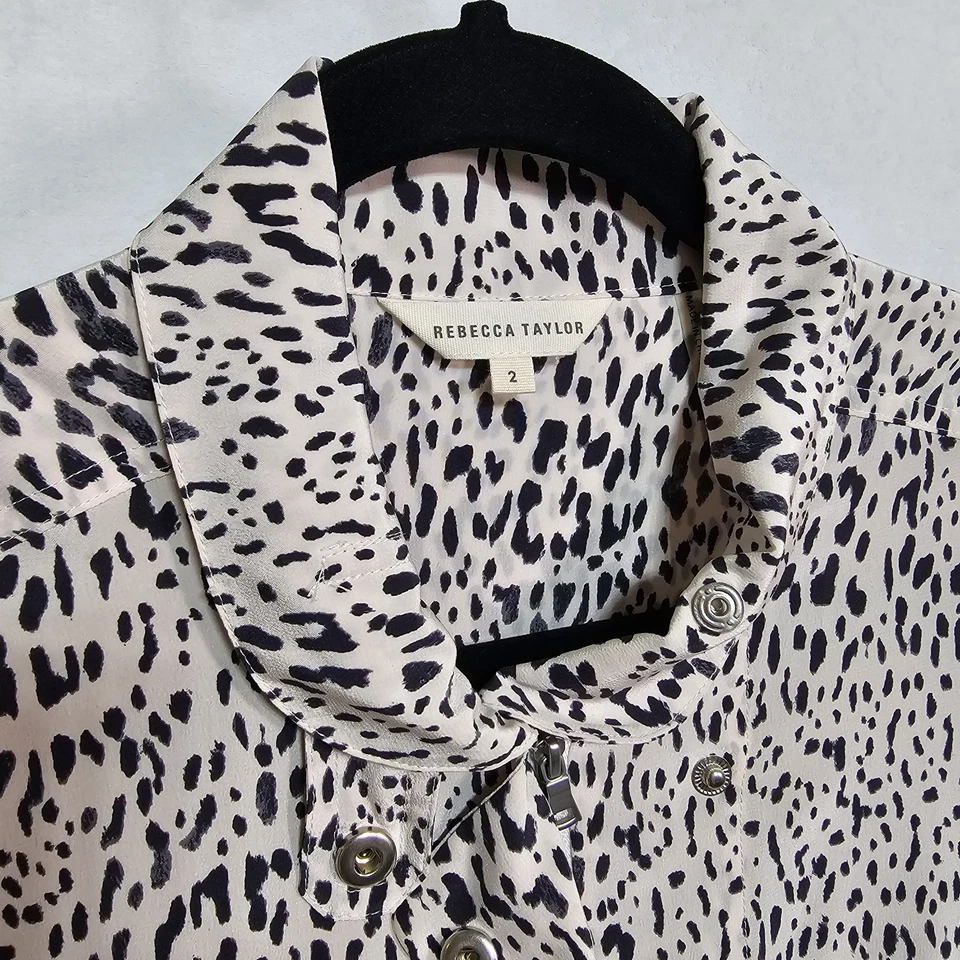 Macacão de seda feminino Rebecca Taylor 4 pequeno leopardo zíper macacão branco preto - Imagem 3 de 4