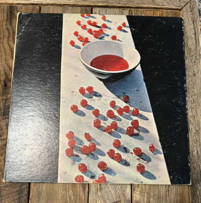 Paul McCartney Self Titled LP Apple 1970 Original First Pressing Paul McCartney Self Titled LP Apple 1970 Original First Pressing