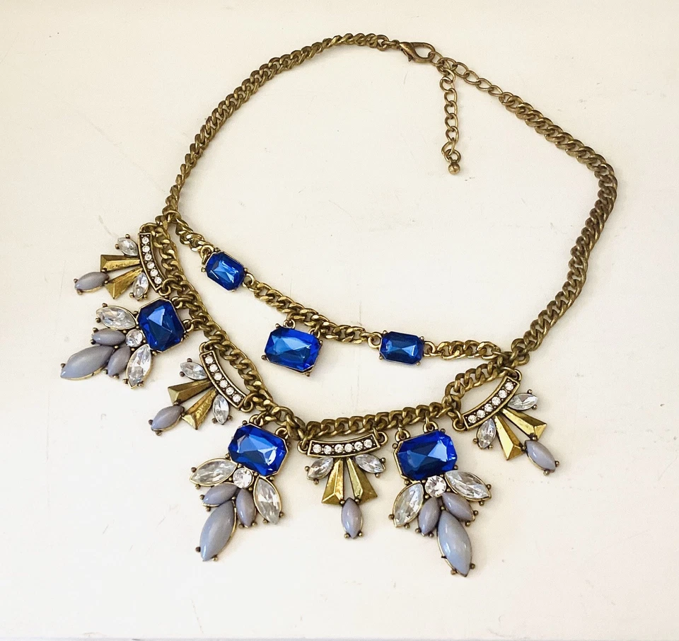 Collar distintivo de bisutería zafiro bronce grandes capas azul gris Foto 2 de 4