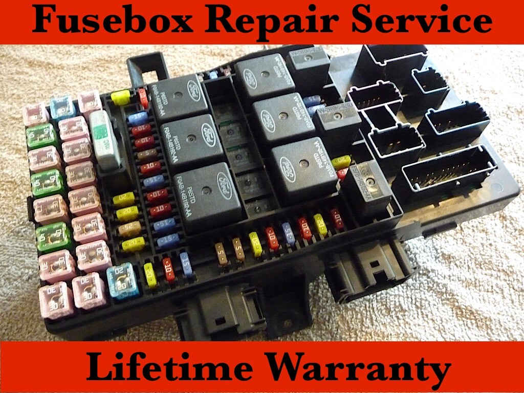 2004 - 2008 F150 F-150 FUSE BOX 