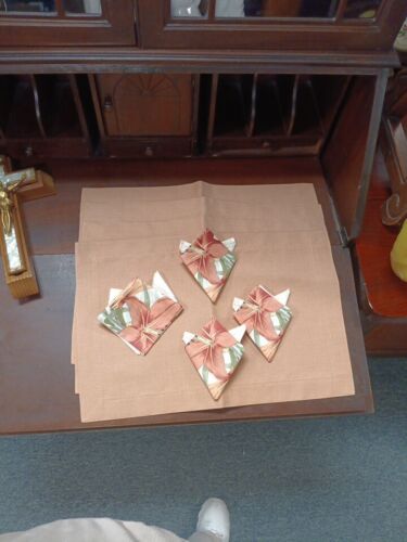 Jim Thompson Silk Placemats And Napkins Set Peach & Floral Opened Package - Picture 2 of 6