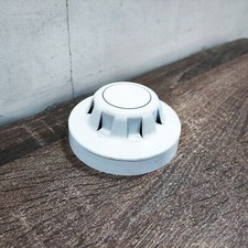 USED  APOLLO SERIES65 55000-316 APO OPTICAL SMOKE DETECTOR