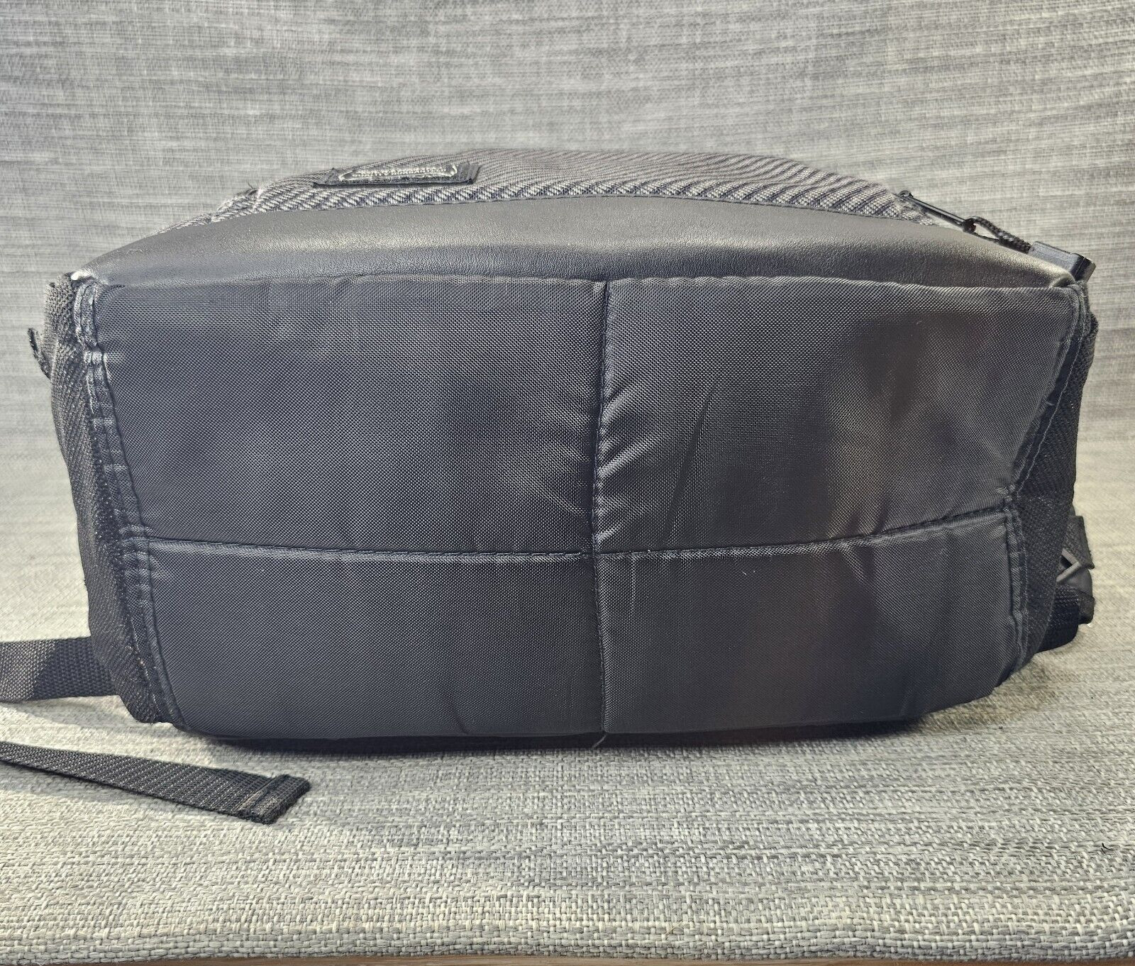 Eastsport Black Backpack  Adjustable Shoulder Str… - image 6