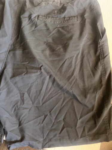 Oakland A’s Under Armour Golf Shorts Size 38 & 40. Khaki & Black. Excellent - Picture 14 of 14