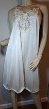 Plus Sz Vtg  White Nylon Full Slip 42 2x Xx
