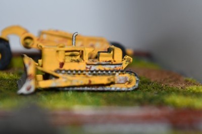 N Scale Dozer D9D open cab and posable blade kit(1:160)