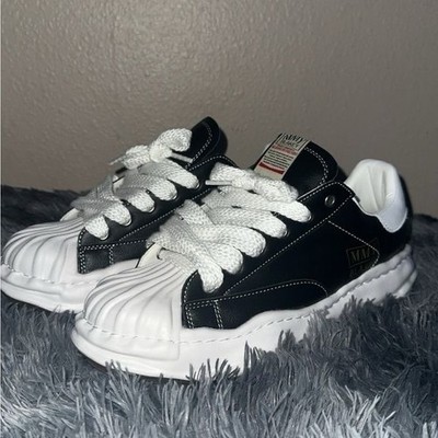 MIHARAYASUHIRO Maison Mihara Blakey Leather Black and White