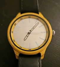TOKYObay Watch Wooden Style Frame. Leather Straps