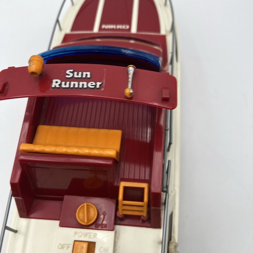 Nikko Radio Control Caribic Star RC Boat 1/20 Scale 27.145 MHz Vintage 1990 - Picture 8 of 18