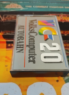 Autobahn (1982) Commodore VIC 20 (Tape, Manual, Box) working 8-bit