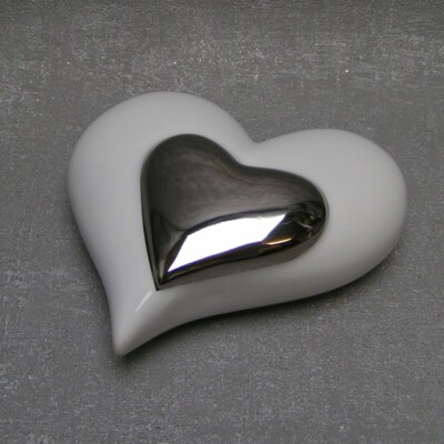 Gilde Herz Amore Liebe weiß silber liegend 