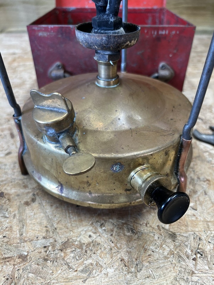 Vintage Pressure Stove Kit Paraffin Stove Primus Type “Two Tigers