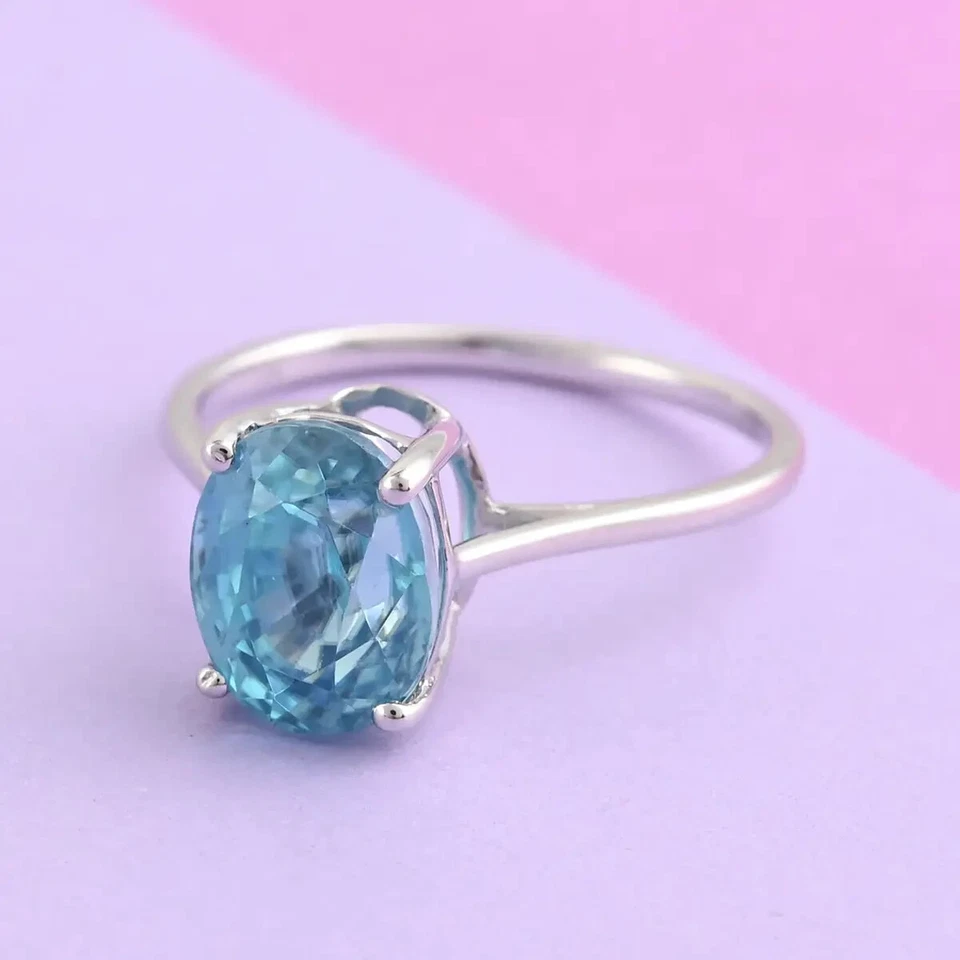 Anillo solitario Luxoro oro blanco 14K AAA circón azul camboyano 3,50 ctw Foto 2 de 4