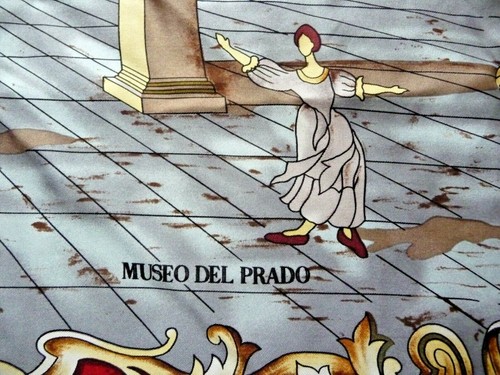 MUSEO DEL PRADO New Scarf Silk Madrid Signed Renaissance Pattern Museum Quality - Picture 2 of 10