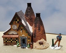 Dept 56 Royal Staffordshire Porcelains Dickens Village Heritage #56-58481