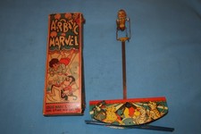MARX Tin Litho Wind-Up Acrobatic Marvel Swinging Monkey. Original Box. Working