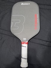 Booma pickleball paddle Titanium Elite Series