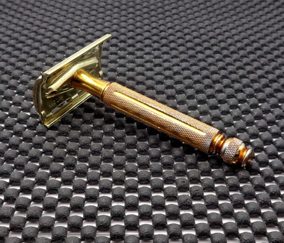 #ad Vintage 1940#x27;s Gillette Contract Tech DE Safety Razor Fluted Handle Clean $23.00