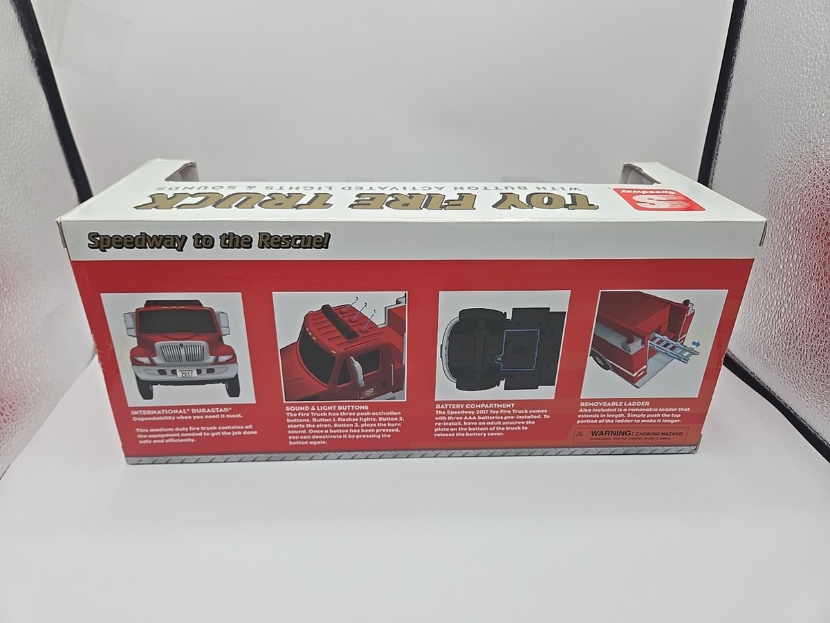 First Gear Speedway DuraStar 1:24 Fire Truck with Lights and