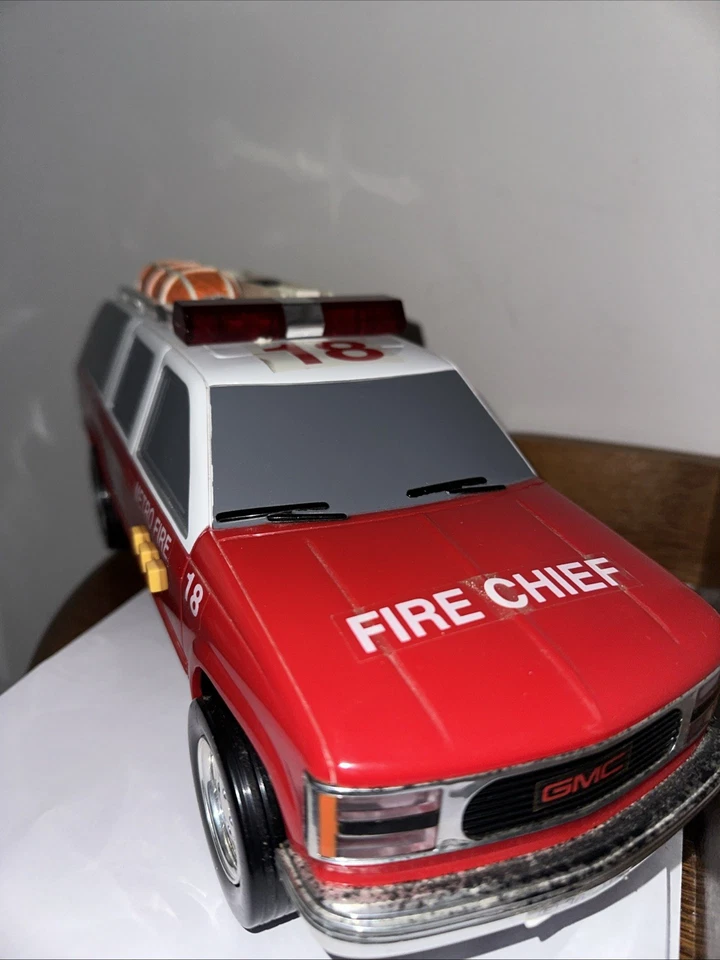 Funrise 1997 吉姆西郊区指挥部队地铁火灾 18 紧急 911 灯/声音 — 第 2/4 张图片